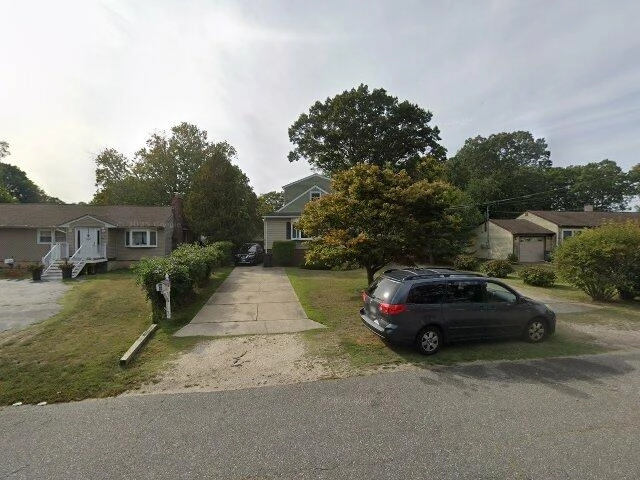 House image located at Bay Shore, NY 11706