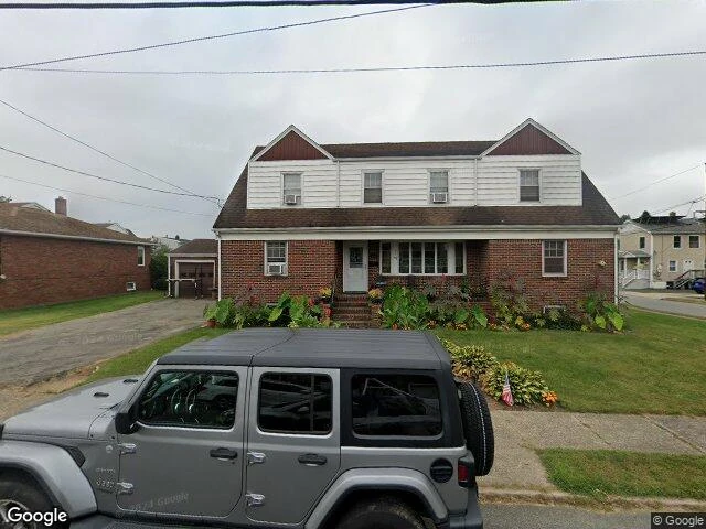 House image located at Totowa, NJ 07512