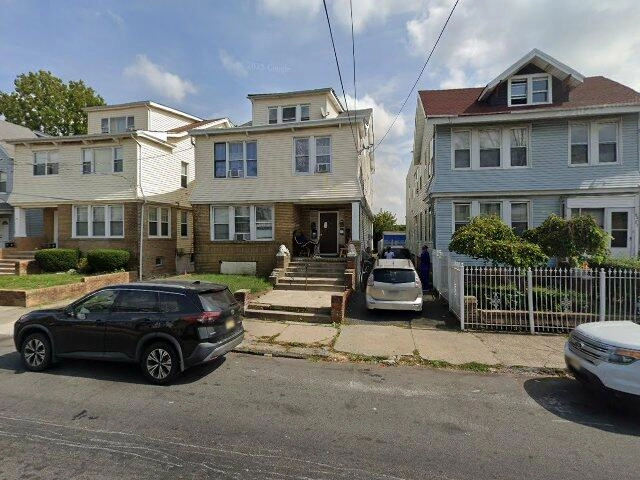 House image located at Newark, NJ 07112