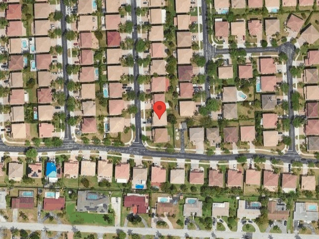 House image located at Miami, FL 33169