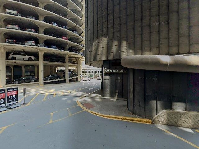 House image located at Chicago, IL 60654