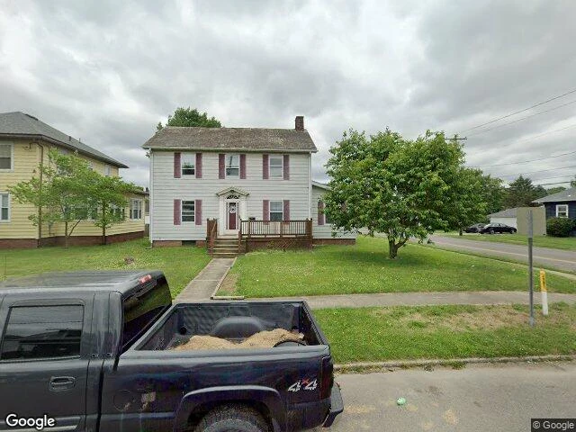 House image located at Zanesville, OH 43701