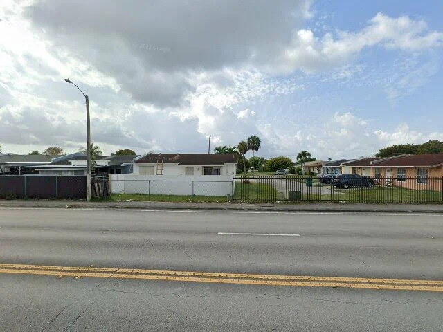 House image located at Miami, FL 33175