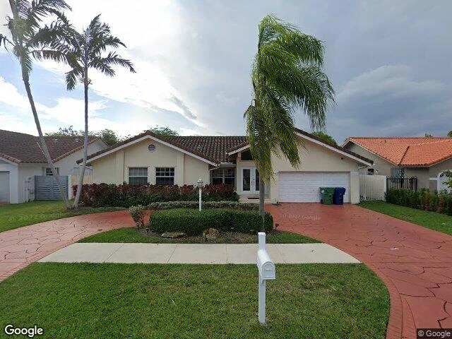 House image located at Miami, FL 33173