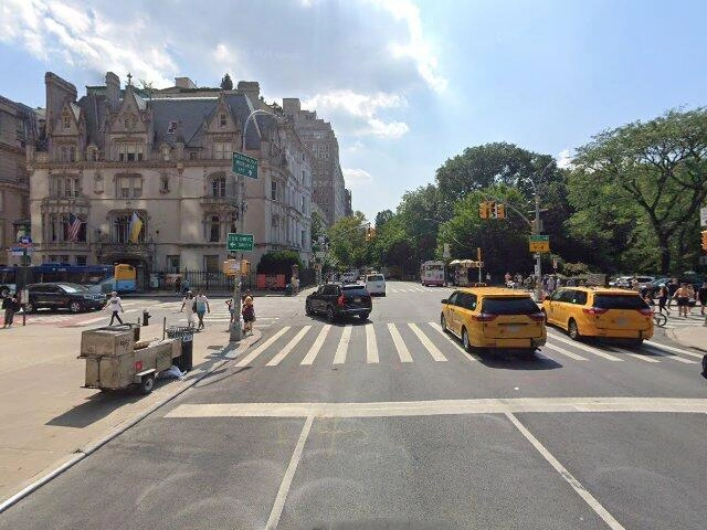 House image located at Sioux City, IA 51106