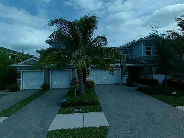 House image located at Naples, FL 34120
