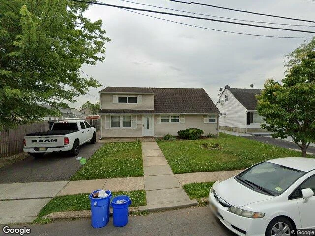 House image located at Carteret, NJ 07008