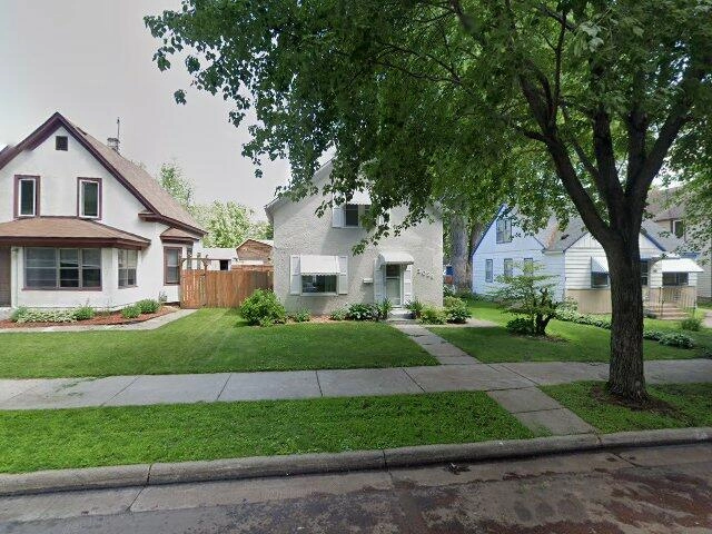 House image located at Minneapolis, MN 55411