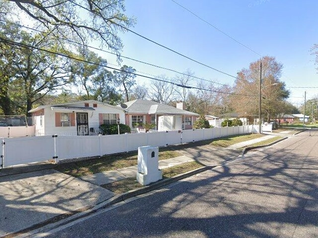 House image located at Jacksonville, FL 32209