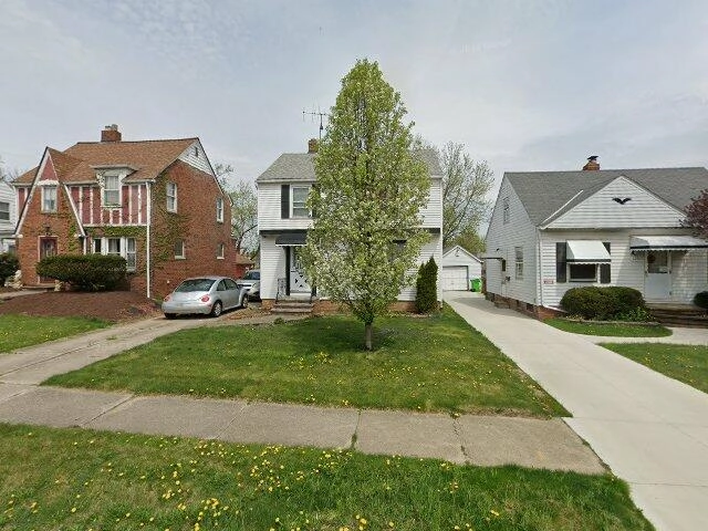 House image located at Cleveland, OH 44125