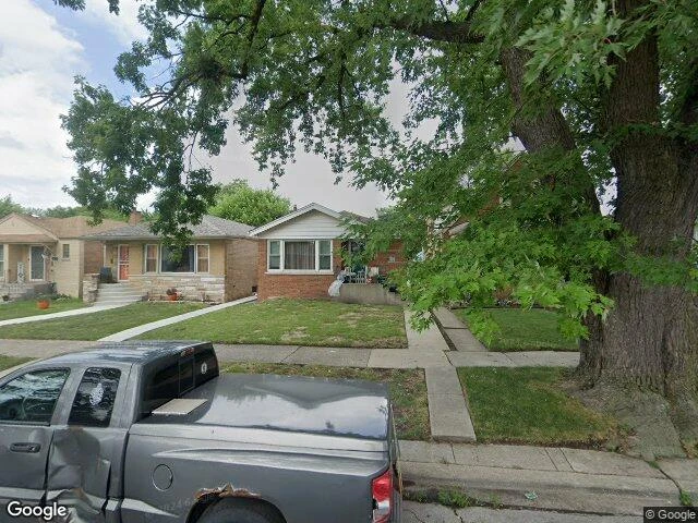 House image located at Riverdale, IL 60827