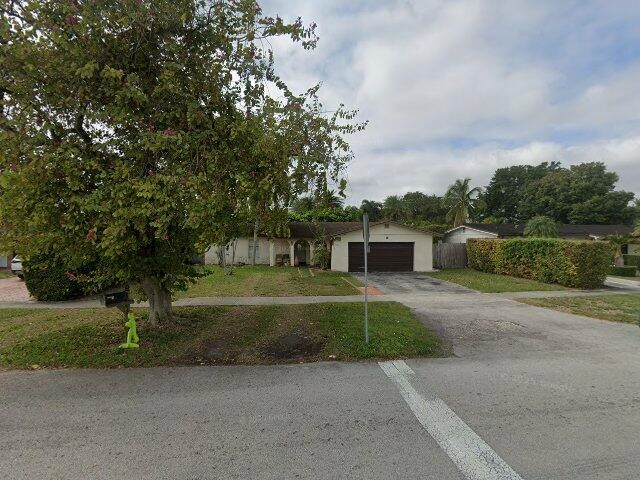 House image located at Miami, FL 33183