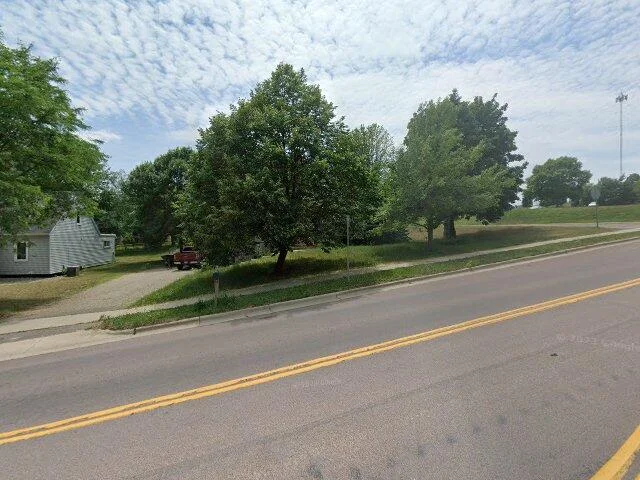 House image located at Saint Peter, MN 56082