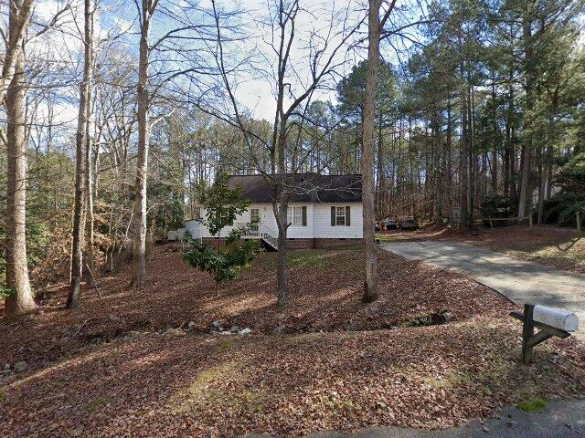 House image located at Fuquay Varina, NC 27526