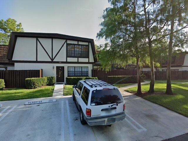 House image located at West Palm Beach, FL 33411