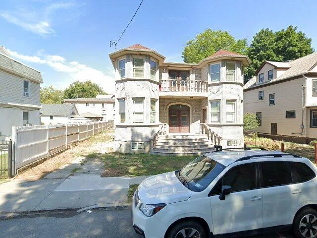 House image located at Richmond Hill, NY 11418
