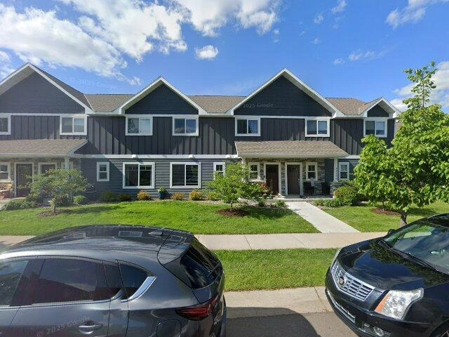 House image located at Albertville, MN 55301