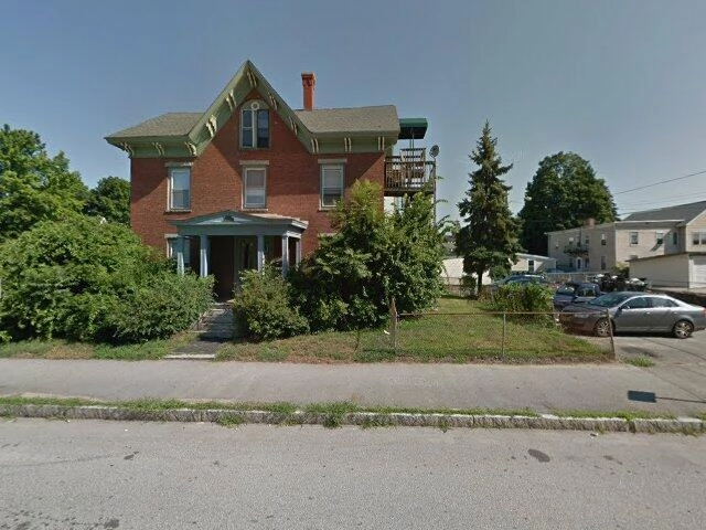 House image located at Methuen, MA 01844