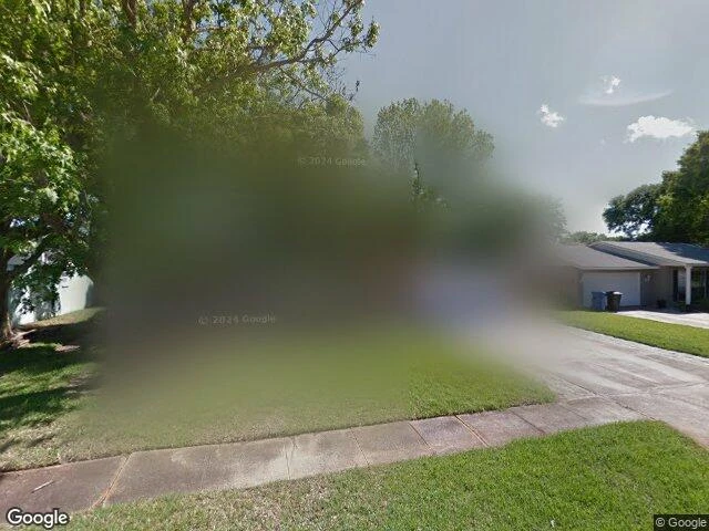 House image located at Saint Petersburg, FL 33702