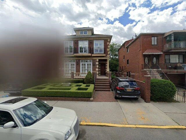 House image located at Kalamazoo, MI 49001