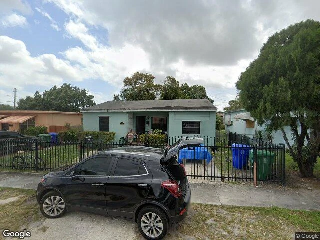 House image located at Miami, FL 33127