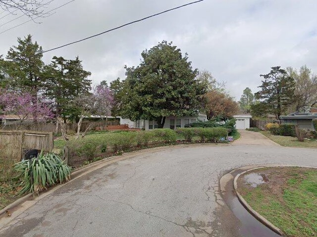 House image located at Norman, OK 73072