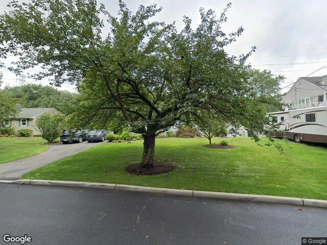 House image located at Mahwah, NJ 07430