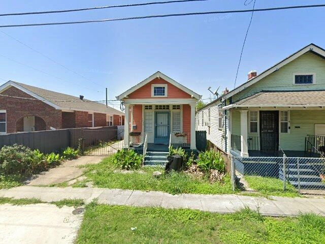 House image located at New Orleans, LA 70117