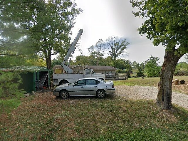 House image located at Columbus, IN 47201