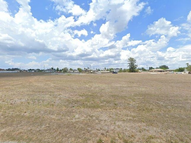House image located at Cape Coral, FL 33909