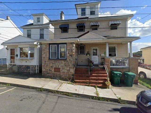 House image located at Mount Carmel, PA 17851