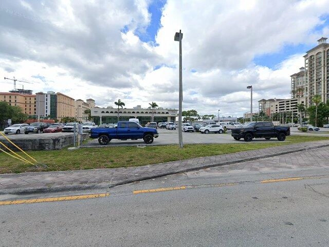 House image located at West Palm Beach, FL 33401