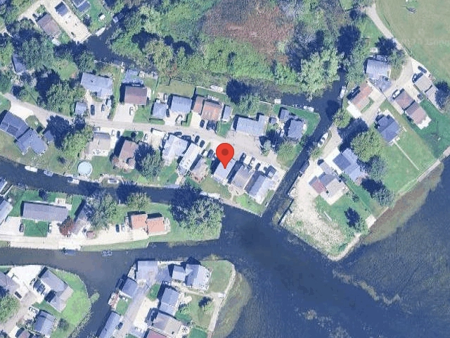 House image located at New Baltimore, MI 48047