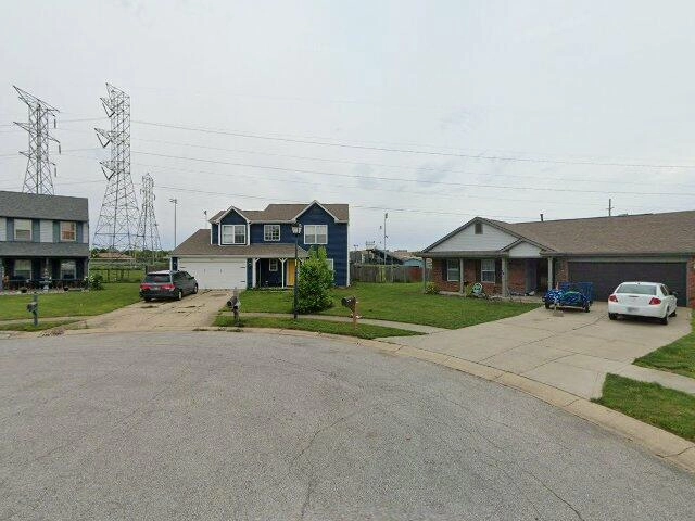 House image located at Indianapolis, IN 46221