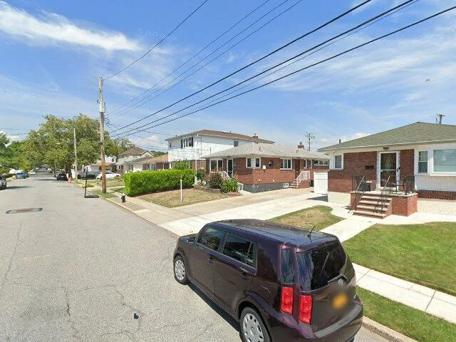 House image located at Staten Island, NY 10306