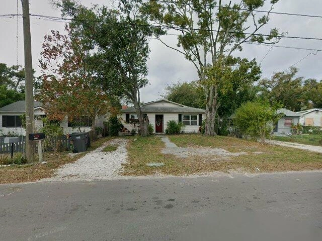 House image located at Saint Petersburg, FL 33714