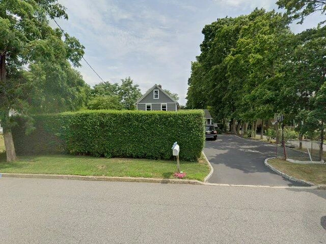 House image located at Germantown, NY 12526