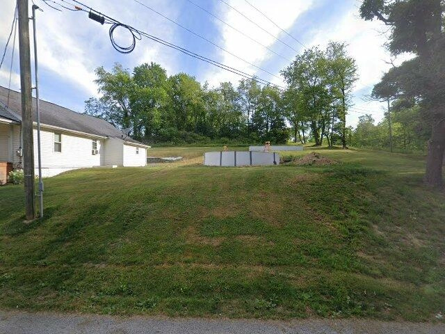 House image located at Waynesburg, OH 44688