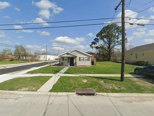 House image located at New Orleans, LA 70117