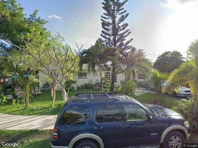 House image located at Miami, FL 33157
