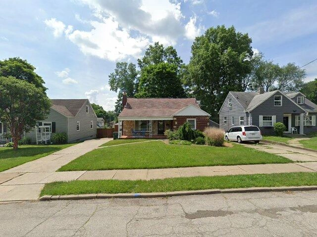 House image located at Barberton, OH 44203