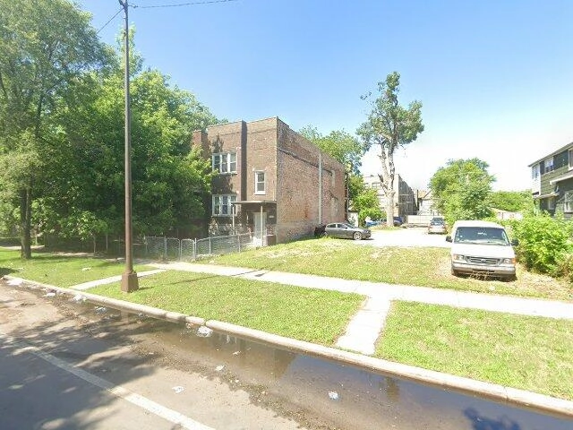 House image located at Chicago, IL 60621