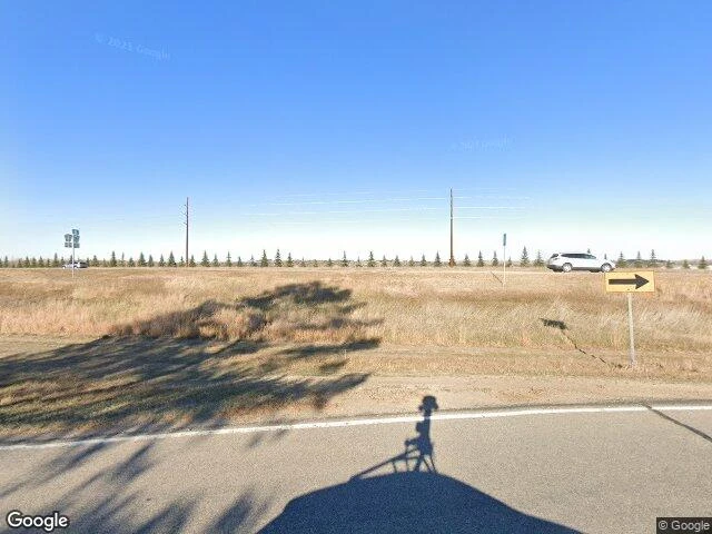 House image located at Minot, ND 58701