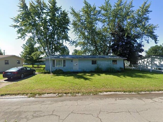 House image located at Warsaw, IN 46580