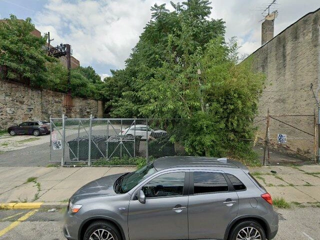 House image located at Reading, PA 19604