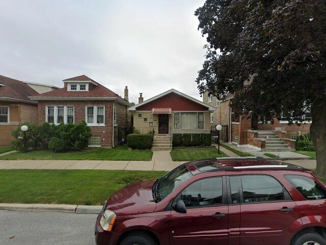 House image located at Chicago, IL 60620