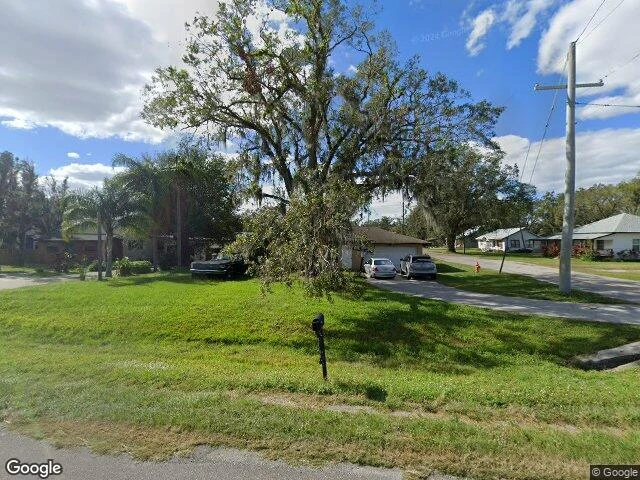 House image located at Mulberry, FL 33860