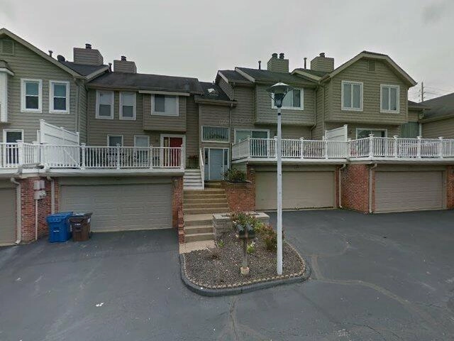 House image located at Chesterfield, MO 63017