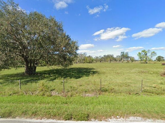House image located at Wauchula, FL 33873