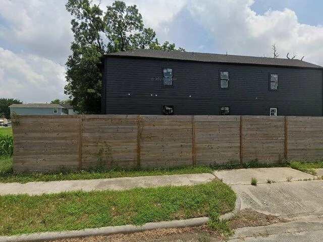 House image located at Savannah, GA 31401